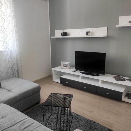 Apartment Sunce シベニク エクステリア 写真