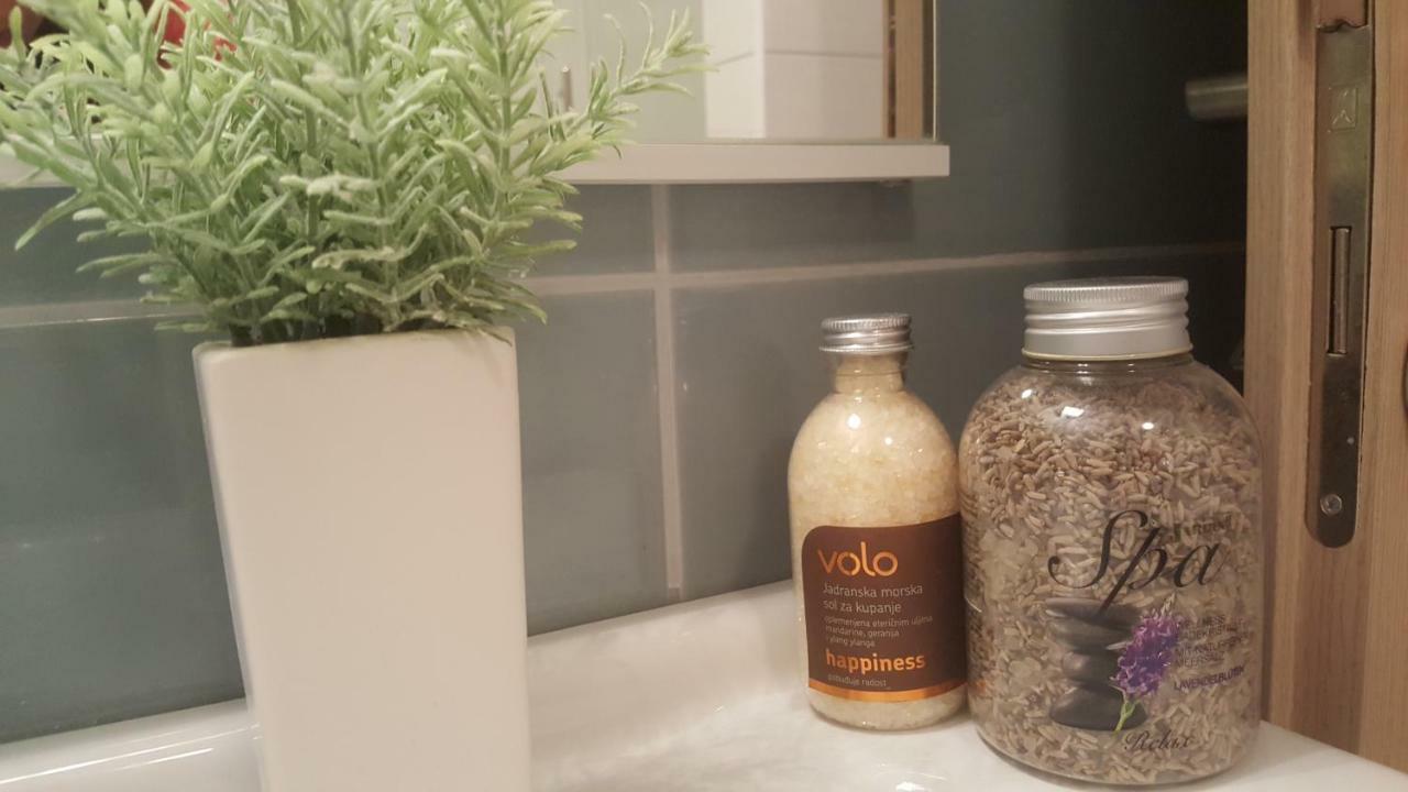 Apartment Sunce シベニク エクステリア 写真